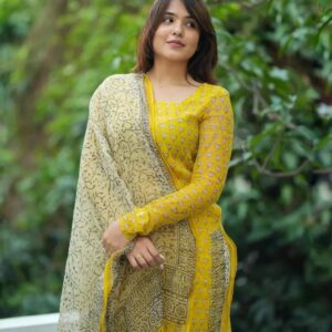 Radymade Three Piece - 36, Yellow